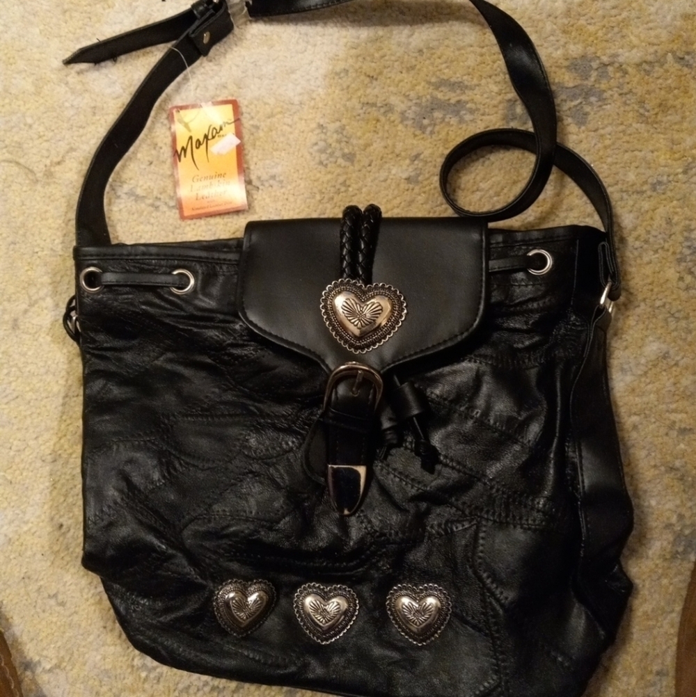 Maxam Genuine Top Grain Lambskin Leather Purse Heart Design Black NWT